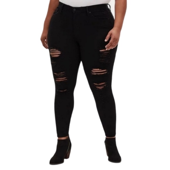 TORRID Sky High Skinny Jeans Ripped Black Size 24T - Picture 1 of 15